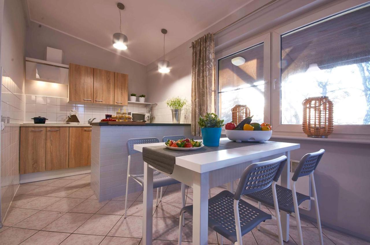 Arenda Apartamenty&Domki Caloroczne Sierakow  Dış mekan fotoğraf